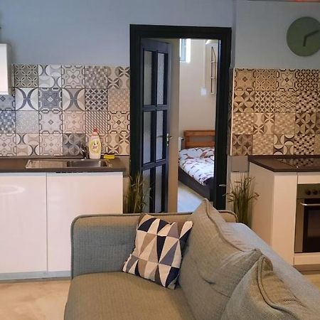 Csenge Apartman Keszthely Exterior foto